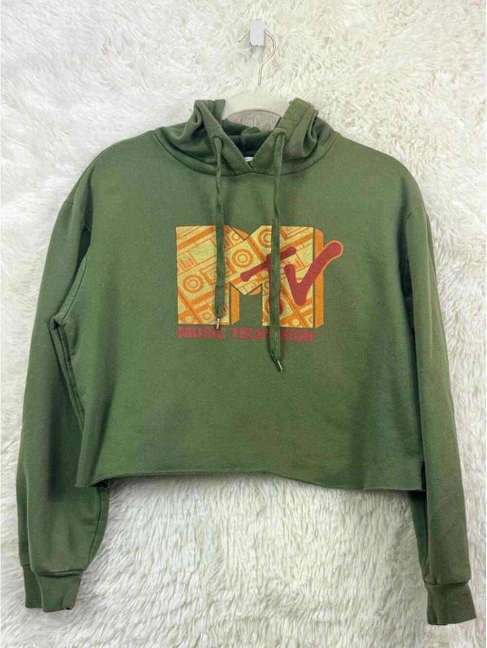 💚 MTV Retro Cropped Hoodie – Olive Green – Preowned Size M